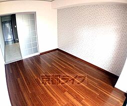 ラ・ファルド嵯峨 302 3階1DKのリビング/ダイニング