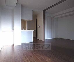 京都市営烏丸線 四条駅 徒歩3分の賃貸マンション 2階3LDKのリビング/ダイニング