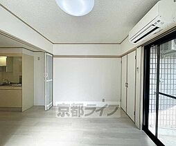 京都市営烏丸線 五条駅 徒歩7分の賃貸マンション 2階1Kのリビング/ダイニング