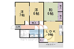 レジデンスレビー 2階3LDKの間取り