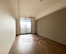 パラドール：Ｙ 403 4階1Kのリビング/ダイニング