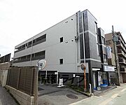 最寄の駅まで4分です