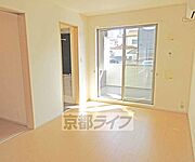 明るいお部屋です