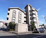 かっこいい外観ですね。