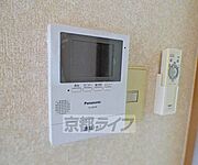 モニターで来客確認できるので安心です。