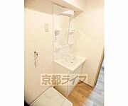 洗面台も新しいです