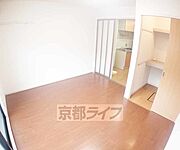 綺麗なお部屋です。