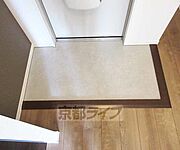 玄関はコチラです