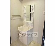 使いやすそうな綺麗な洗面所です
