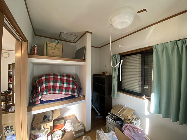 室内 和歌山市島26-71