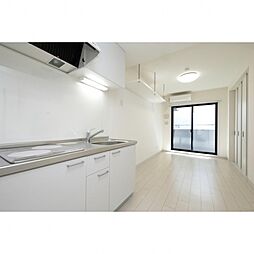 エスエス・トゥエンティナイン 1階1LDKのリビング/ダイニング