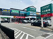 レキシントンプラザ八幡(ショッピングセンター)まで1200m