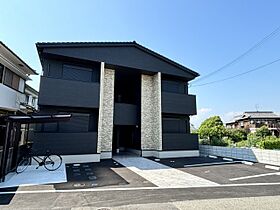 センチュリー扇町 101 ｜ 兵庫県高砂市荒井町扇町16-4（賃貸アパート1LDK・1階・40.99㎡） その1