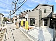 溢れる陽光でご家族の笑顔も輝く