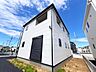 外観：溢れる陽光でご家族の笑顔も輝く