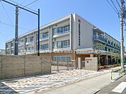 小学校 350m 北区立西が丘小学校