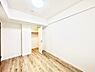 室内：WIC付きのお部屋で広々とした空間。ゆったり寛げます。