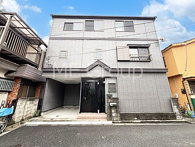 外観:たっぷりの陽光と心地よい風が舞い込む住まい 外観:たっぷりの陽光と心地よい風が舞い込む住まい