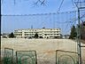 周辺：中学校 950m 松戸市立栗ケ沢中学校