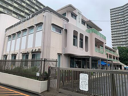 幼稚園・保育園 100m サンシティ聖母幼稚園
