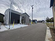 前面道路（2023年10月14日撮影）