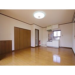 居間