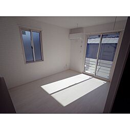 ウッドヴィレッジ 1LDKの写真