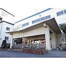 中学校「上田市立第四中学校まで688ｍ」