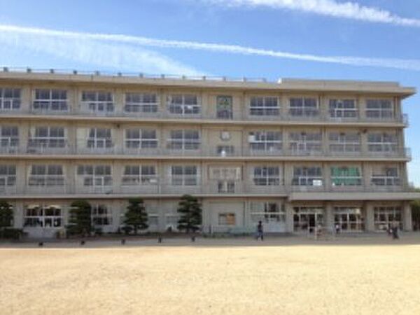画像22:【小学校】福山市立 緑丘小学校まで985ｍ