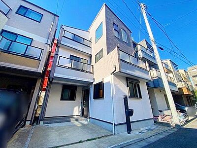 外観：南東向きの外観