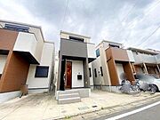 販売現地