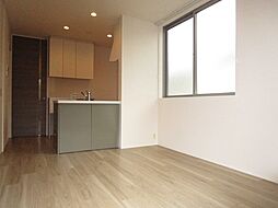 ＣＬＡＩＲつつじが丘 102 1階1LDKのリビング/ダイニング