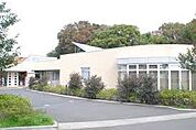 図書館 調布市立図書館　深大寺分館 309m