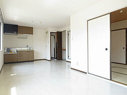 JR可部線 下祇園駅 徒歩6分の賃貸アパート 2階2LDKのリビング/ダイニング