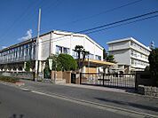 市立　祇園小学校（550m）