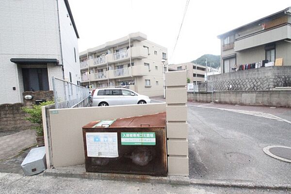 平田マンション ｜広島県広島市東区中山西2丁目(賃貸マンション2LDK・2階・51.70㎡)の写真 その16