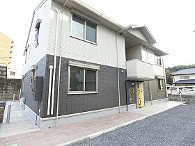 ペニーレイン  ｜ 広島県広島市安佐南区大町西3丁目（賃貸アパート1LDK・1階・43.74㎡） その1