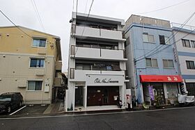 ホワイトコートセザム  ｜ 広島県広島市西区東観音町（賃貸マンション1DK・2階・22.00㎡） その1