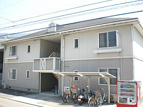 ベルメゾン矢賀　B棟  ｜ 広島県広島市東区矢賀6丁目（賃貸アパート2LDK・2階・58.72㎡） その1