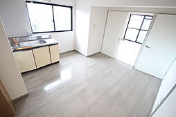 キャッスルもりした 2階2DKのリビング/ダイニング