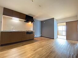 ハーシオンフルタII 3階2LDKのリビング/ダイニング