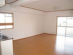 松田ハイツ 8階2LDKのリビング/ダイニング