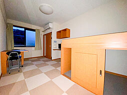 レオパレスもみじIII 2階1Kのリビング/ダイニング