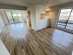 Ａ．ＣＩＴＹタワーズウエスト 13階2SLDKのリビング/ダイニング