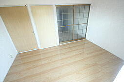 スティングハウス 1階1Kのリビング/ダイニング