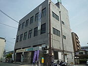 銀行「広島信用金庫安芸府中支店まで556ｍ」