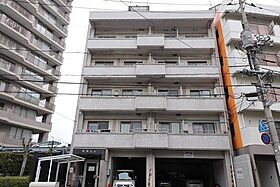 松岡ビル  ｜ 広島県広島市中区平野町（賃貸マンション1DK・2階・20.37㎡） その1