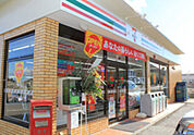 コンビニ「セブンイレブン広島牛田東店まで591ｍ」