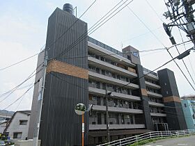 広島県広島市安佐南区西原2丁目（賃貸マンション1LDK・1階・37.80㎡） その1