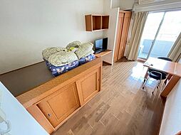 居間